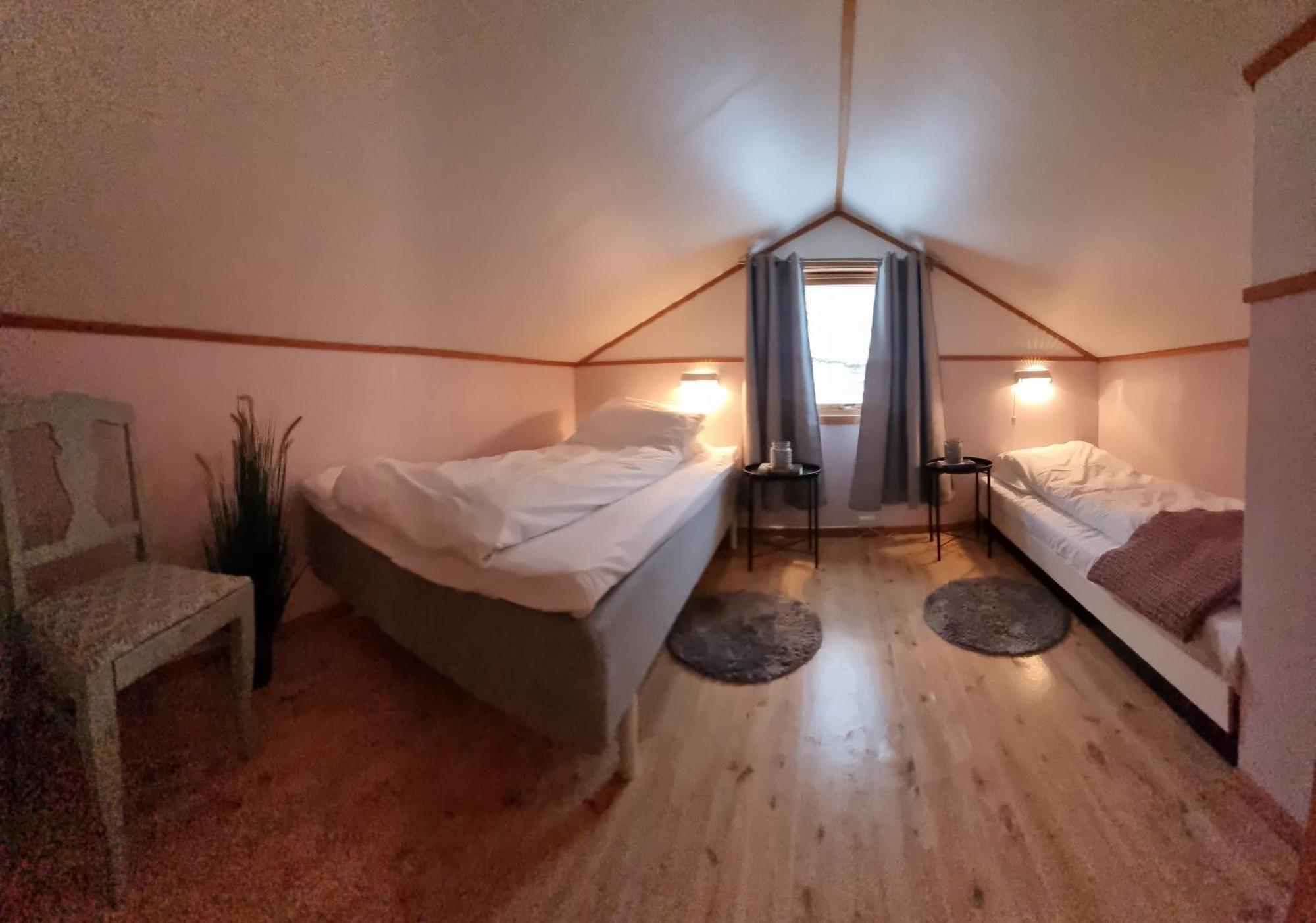 Laukvik Senja Hotel Botnhamn Buitenkant foto