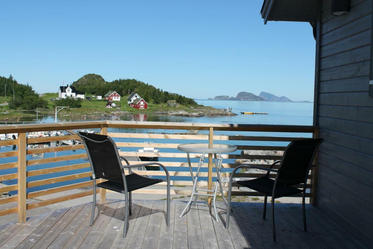 Laukvik Senja Hotel Botnhamn Buitenkant foto